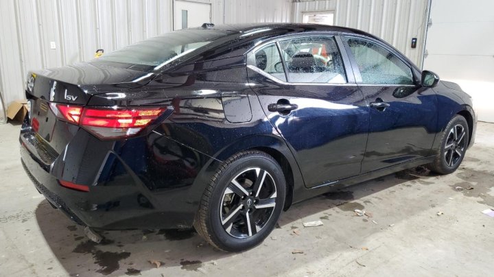 Nissan Sentra  2024