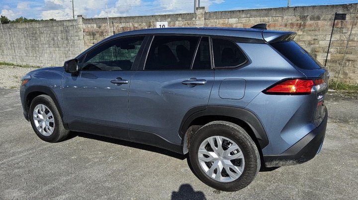 Toyota COROLLA CROSS  2024