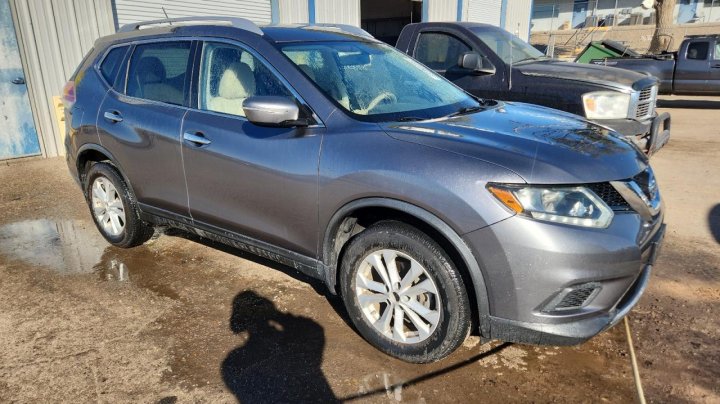 Nissan ROGUE  2015