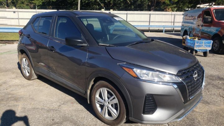 Nissan Kicks  2024