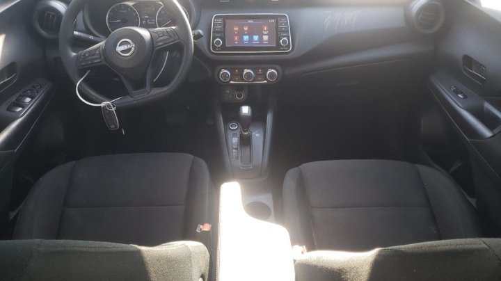 Nissan Kicks  2024