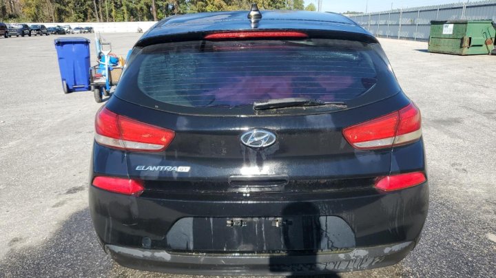Hyundai ELANTRA GT  2018