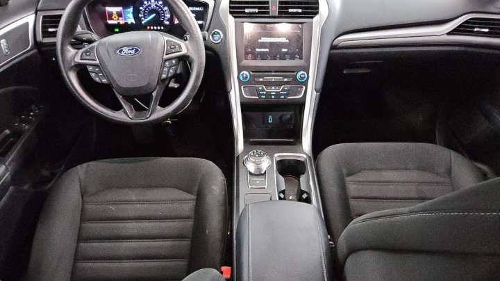 Ford FUSION  2018