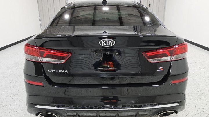 KIA Optima  2019