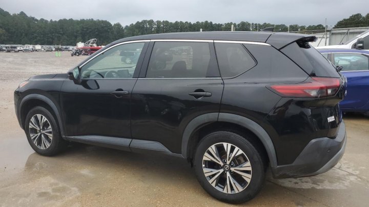 Nissan ROGUE  2021