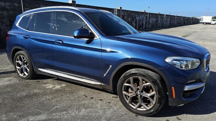 BMW X3  2021
