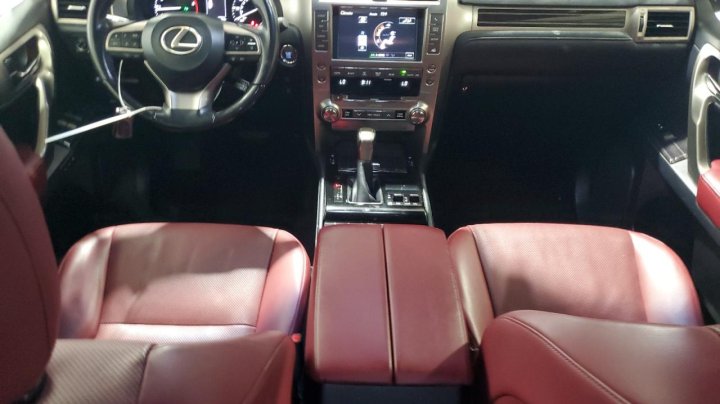 Lexus GX  2020