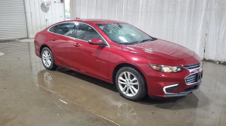 Chevrolet Malibu  2016