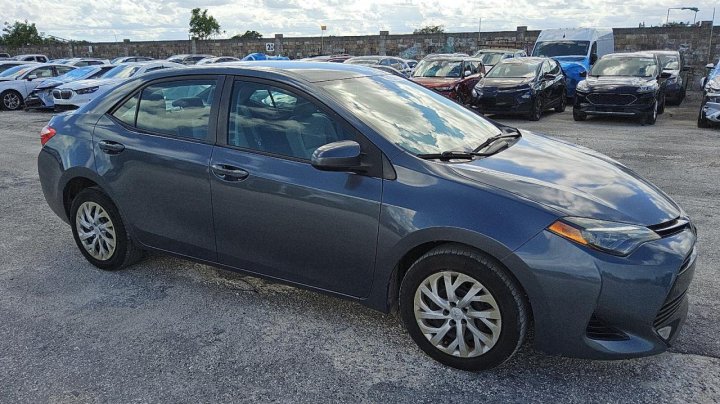 Toyota Corolla  2017