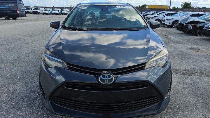 Toyota Corolla  2017