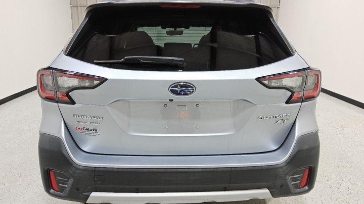 Subaru Outback  2021
