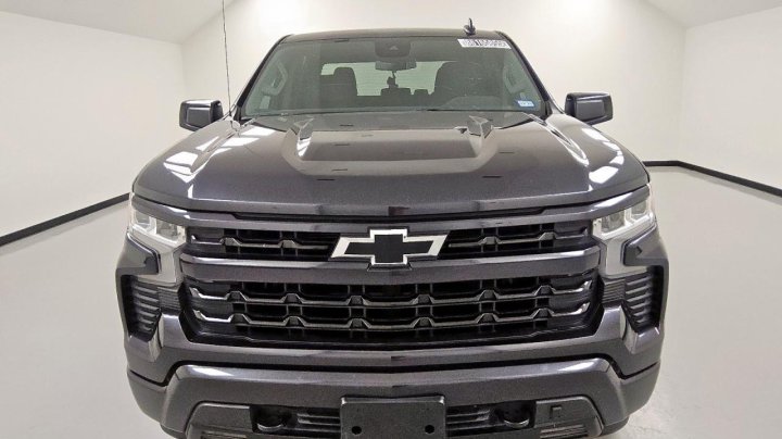 Chevrolet Silverado  2023