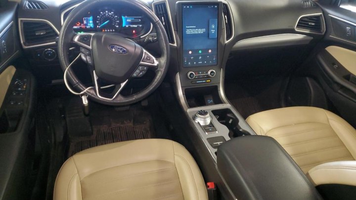 Ford EDGE  2021