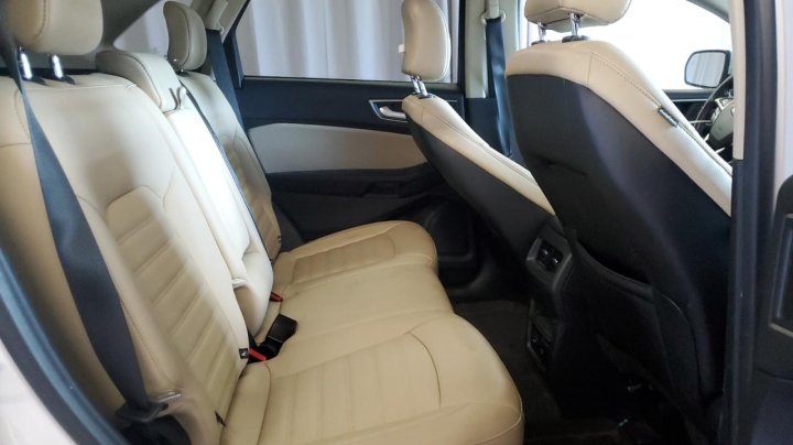 Ford EDGE  2021