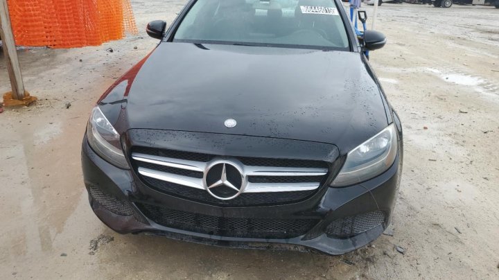 Mercedes-Benz C  2017