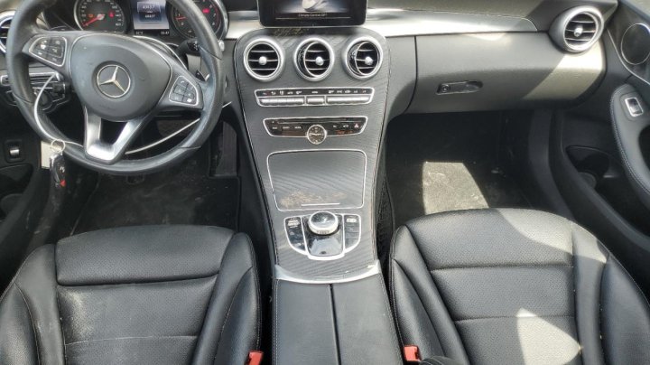 Mercedes-Benz C  2017
