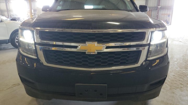 Chevrolet Suburban  2017