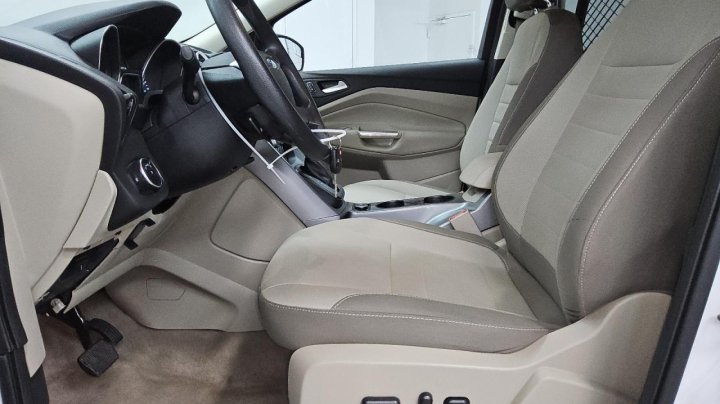 Ford Escape  2016