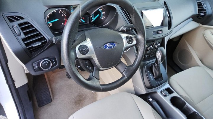 Ford Escape  2016