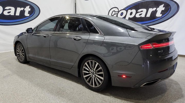 Lincoln MKZ  2017