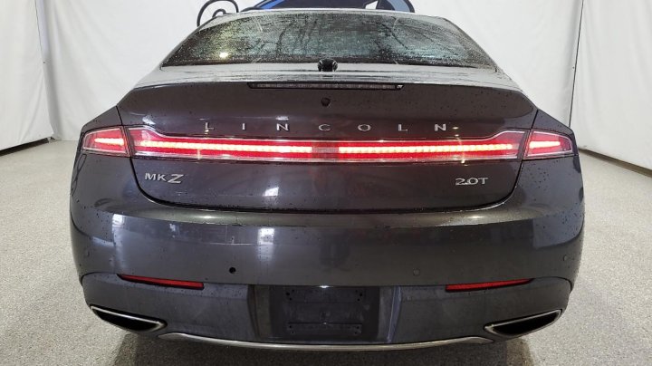Lincoln MKZ  2017