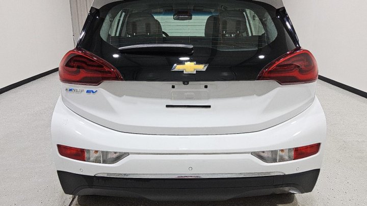 Chevrolet BOLT EV  2021