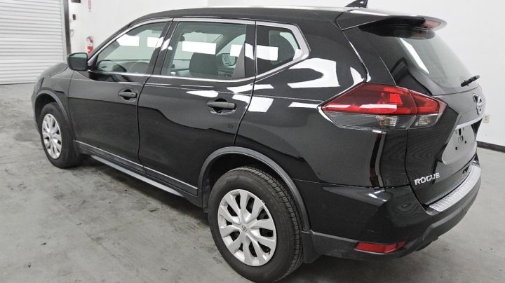 Nissan ROGUE  2020