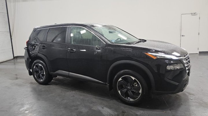 Nissan ROGUE  2025