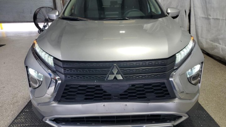 Mitsubishi ECLIPSE CROSS  2023