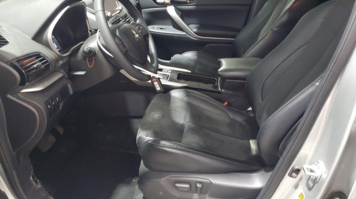 Mitsubishi ECLIPSE CROSS  2023