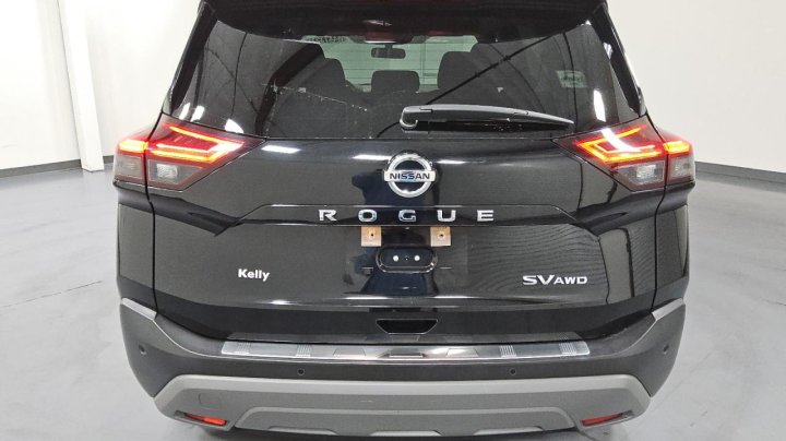 Nissan ROGUE  2021