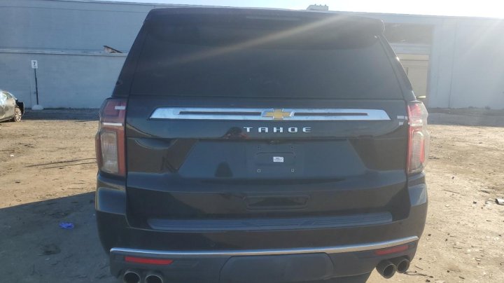 Chevrolet Tahoe  2021