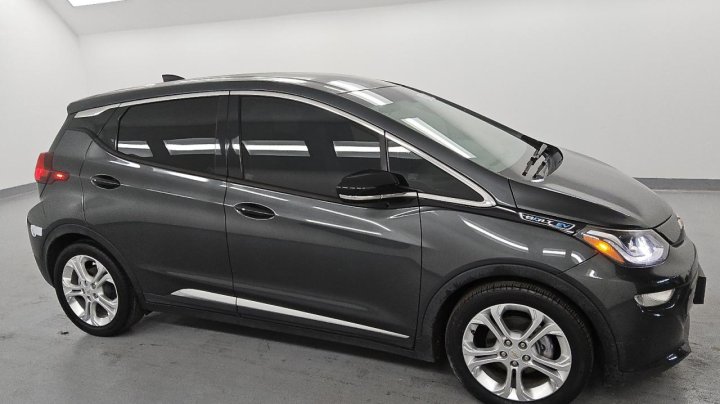 Chevrolet BOLT EV  2018