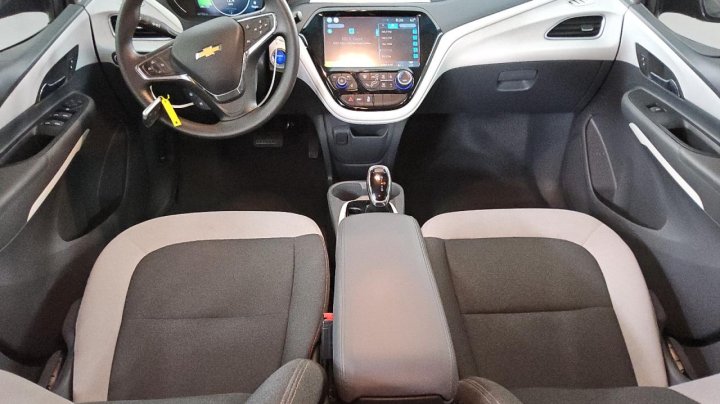 Chevrolet BOLT EV  2018