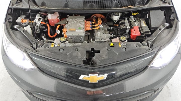 Chevrolet BOLT EV  2018