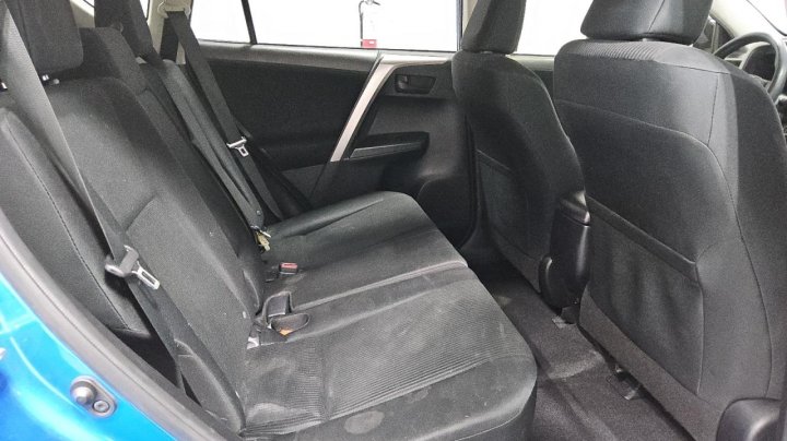 Toyota RAV4  2016