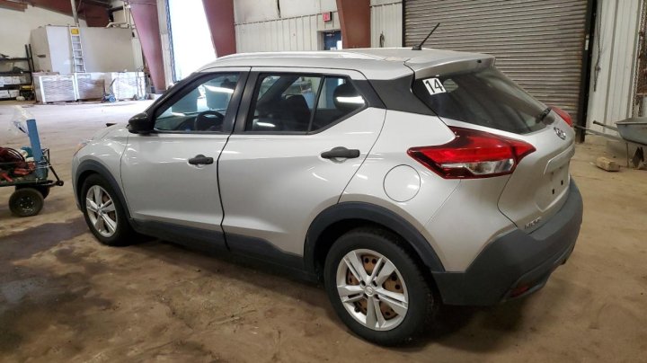 Nissan Kicks  2019