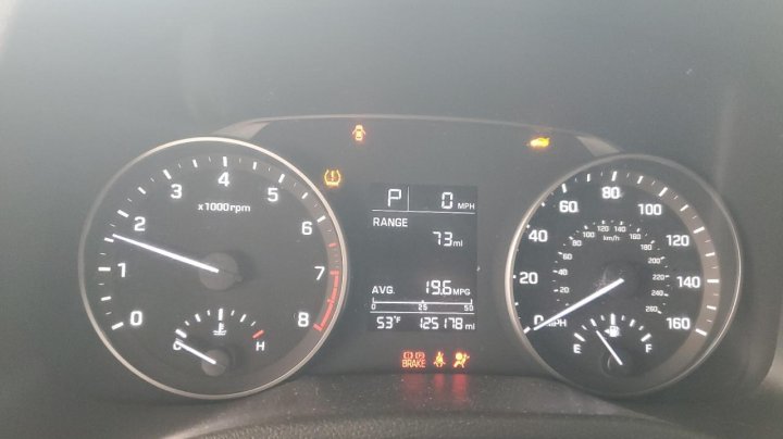 Hyundai Elantra  2018
