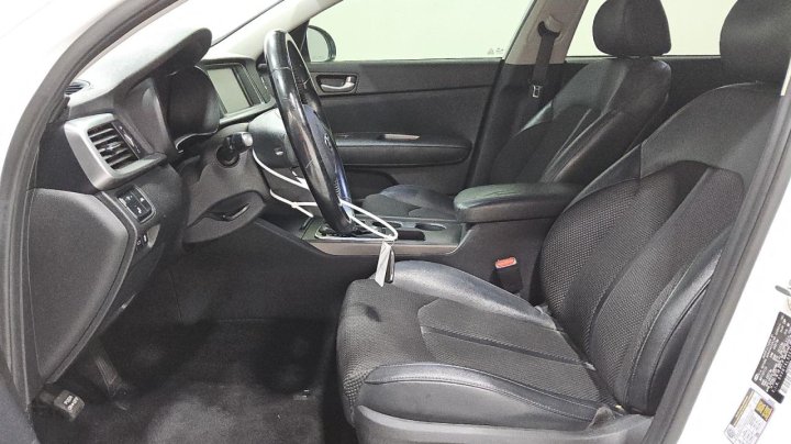 KIA Optima  2019