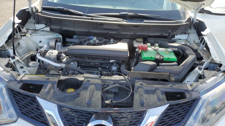 Nissan ROGUE  2015