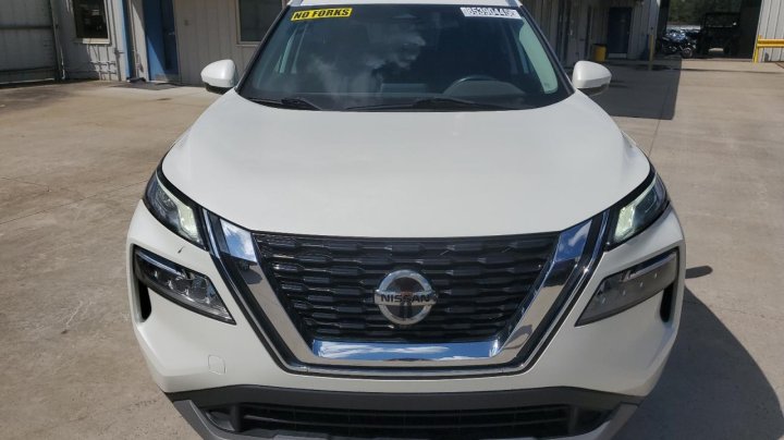 Nissan ROGUE  2021