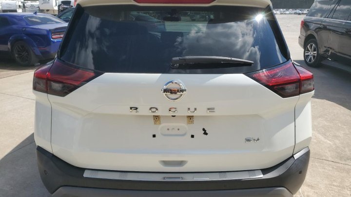 Nissan ROGUE  2021