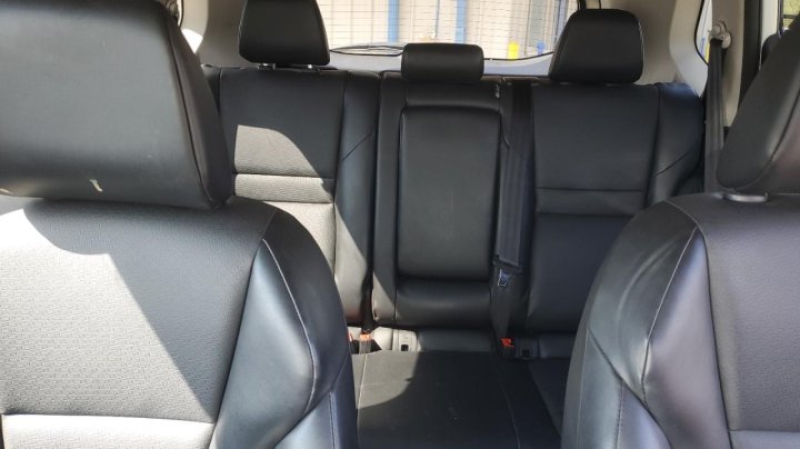 Nissan ROGUE  2021