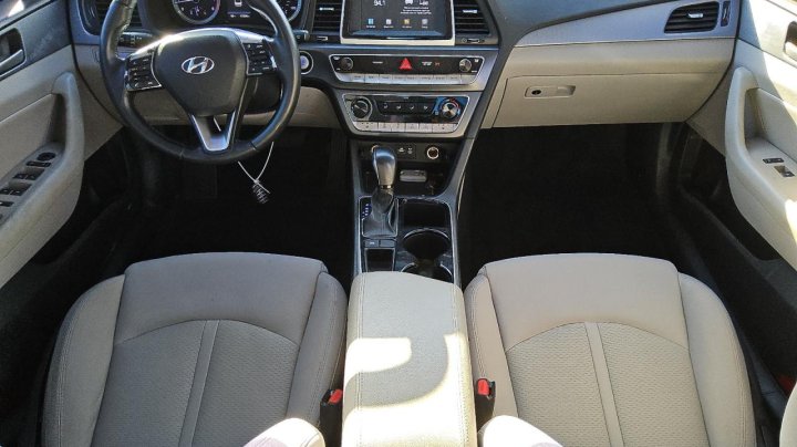 Hyundai SONATA  2018