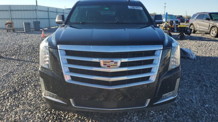 Cadillac Escalade  2016