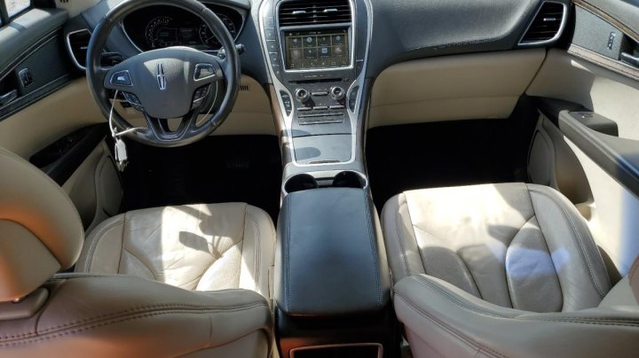 Lincoln MKX  2016