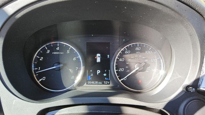 Mitsubishi Outlander  2020