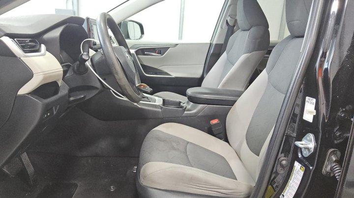 Toyota RAV4  2020