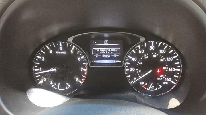 Nissan Altima  2016