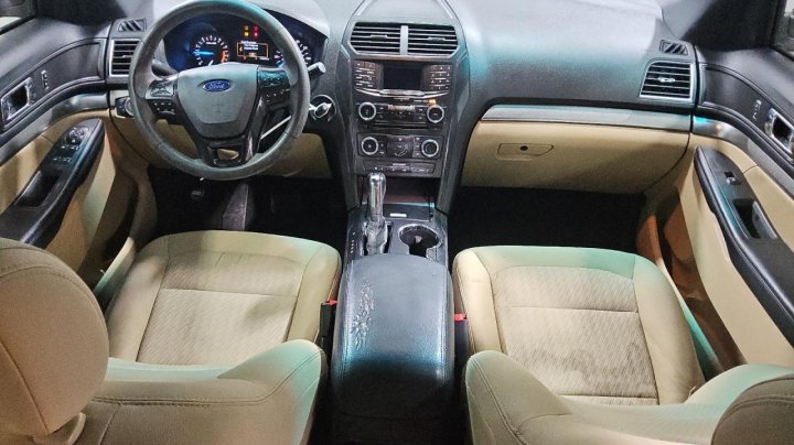 Ford Explorer  2016